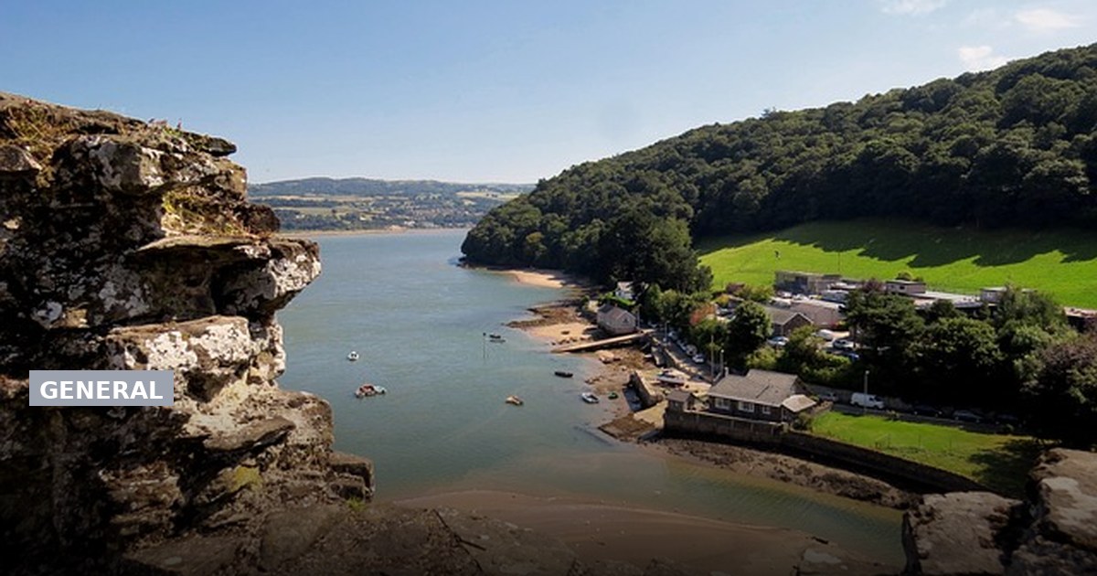 How to Hike Conwy Mountain, Routes, Views, and Practical Tips